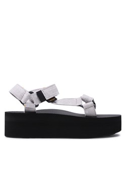 Sandały Teva W Flatform Universal Gloriosa 1125203 Szary ze sklepu eobuwie.pl w kategorii Sandały damskie - zdjęcie 182059894