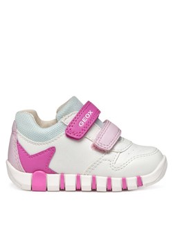 Sneakersy Geox B Iupidoo B5558A 000BC C0563 Biały ze sklepu eobuwie.pl w kategorii Buty sportowe dziecięce - zdjęcie 182060330
