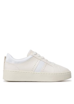 Sneakersy Geox D Skyely A D35QXA 05402 C1000 Biały ze sklepu eobuwie.pl w kategorii Trampki damskie - zdjęcie 182061173