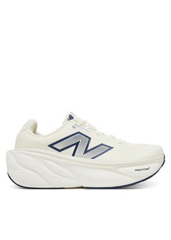Buty do biegania New Balance More v5 MMORCF5 Beżowy ze sklepu eobuwie.pl w kategorii Buty sportowe męskie - zdjęcie 182063782