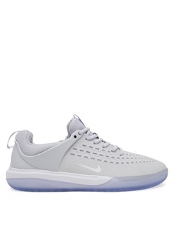 Sneakersy Nike SB Zoom Nyjah 3 DV7896 Szary ze sklepu eobuwie.pl w kategorii Buty sportowe męskie - zdjęcie 182068032