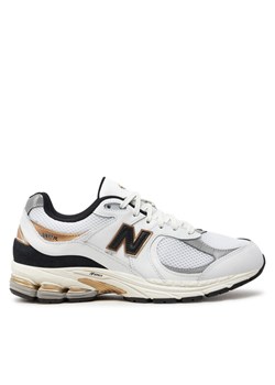 Sneakersy New Balance M2002RPN Biały ze sklepu eobuwie.pl w kategorii Buty sportowe męskie - zdjęcie 182068521
