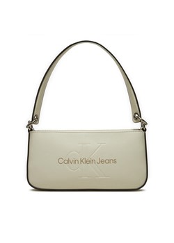 Torebka Calvin Klein Jeans Sculpted Shoulder Pouch25 Mono K60K610679 Beżowy ze sklepu eobuwie.pl w kategorii Torebki damskie - zdjęcie 182069762