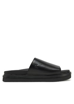 Klapki Calvin Klein Jeans Flat Molded Sandal Slide YW0YW01710 Czarny ze sklepu eobuwie.pl w kategorii Klapki damskie - zdjęcie 182072212