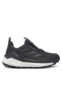Sneakersy adidas Terrex Free Hiker 2.0 Low Gore-Tex IH0671 Czarny ze sklepu eobuwie.pl w kategorii Buty sportowe damskie - zdjęcie 182073091