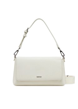Torebka Calvin Klein Ck Must Convertible Shoulder Bag K60K612902 Écru ze sklepu eobuwie.pl w kategorii Listonoszki - zdjęcie 182076263