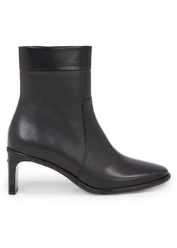 Botki Calvin Klein Curved Stil Ankle Boot 55 HW0HW01889 Czarny ze sklepu eobuwie.pl w kategorii Botki - zdjęcie 182077113