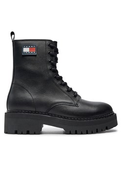 Trapery Tommy Jeans Urban EN0EN02628 Czarny ze sklepu eobuwie.pl w kategorii Workery damskie - zdjęcie 182077862