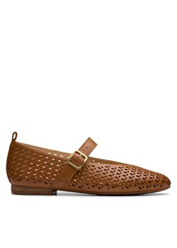 Półbuty Clarks Fawna Jane 26181228 Brązowy ze sklepu eobuwie.pl w kategorii Półbuty damskie - zdjęcie 182078184