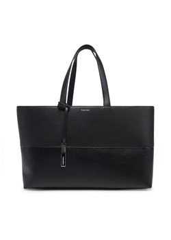 Torebka Calvin Klein Ck Mixmedia Medium Shopper K60K613011 Czarny ze sklepu eobuwie.pl w kategorii Torby Shopper bag - zdjęcie 182078360