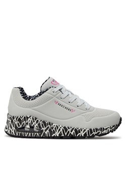 Sneakersy Skechers Loving Love 155506/WBK Biały ze sklepu eobuwie.pl w kategorii Buty sportowe damskie - zdjęcie 182081760