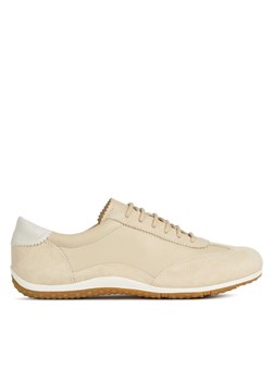 Sneakersy Geox D Vega D3509A 022Y3 C0135 Beżowy ze sklepu eobuwie.pl w kategorii Półbuty damskie - zdjęcie 182081993