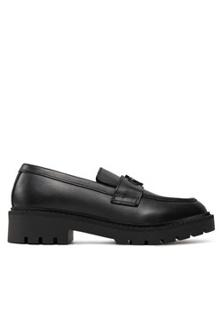 Lordsy Calvin Klein Jeans Flatform Loafer Hw Mg Lth YW0YW01682 Czarny ze sklepu eobuwie.pl w kategorii Lordsy damskie - zdjęcie 182082371