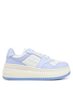 Sneakersy Tommy Jeans Tjw Retro Basket Flatform Ess EN0EN02506 Błękitny ze sklepu eobuwie.pl w kategorii Buty sportowe damskie - zdjęcie 182087444