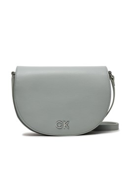 Torebka Calvin Klein Ck Daily K60K611679 Szary ze sklepu eobuwie.pl w kategorii Listonoszki - zdjęcie 182087984