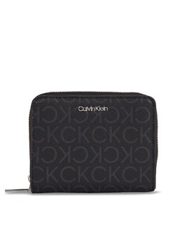 Mały Portfel Damski Calvin Klein Ck Must Md Z/A Wallet_Epi Mono K60K611932 Czarny ze sklepu eobuwie.pl w kategorii Portfele damskie - zdjęcie 182088904