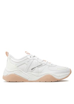 Sneakersy Armani Exchange XDX039 XV311 K643 Biały ze sklepu eobuwie.pl w kategorii Buty sportowe damskie - zdjęcie 182094783