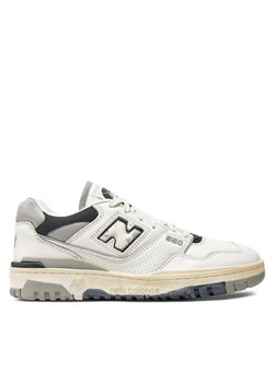 Sneakersy New Balance BB550VGB Écru ze sklepu eobuwie.pl w kategorii Buty sportowe męskie - zdjęcie 182096140