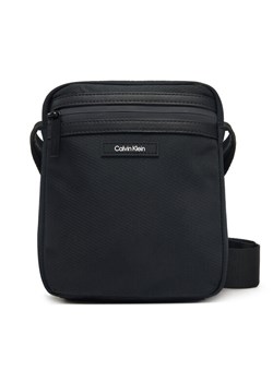 Saszetka Calvin Klein K50K512884 Czarny ze sklepu eobuwie.pl w kategorii Saszetki - zdjęcie 182096923