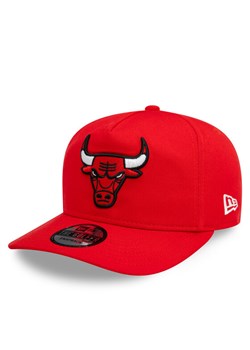 Czapka z daszkiem New Era Chicago Bulls Washed Precurved Golfer 60595274 Czerwony ze sklepu eobuwie.pl w kategorii Czapki z daszkiem męskie - zdjęcie 182097954