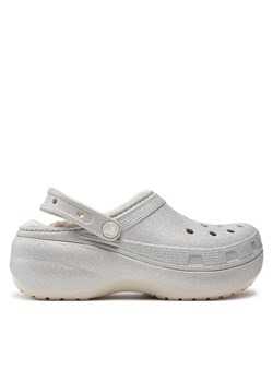 Klapki Crocs Classic Platform Glitter Lined Clog W 210413 Srebrny ze sklepu eobuwie.pl w kategorii Klapki damskie - zdjęcie 182102020