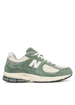 Sneakersy New Balance U2002RRC Zielony ze sklepu eobuwie.pl w kategorii Buty sportowe męskie - zdjęcie 182102804