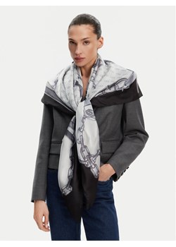 Chusta Guess AW5301 SIL03 Czarny ze sklepu eobuwie.pl w kategorii Szaliki i chusty damskie - zdjęcie 182106150