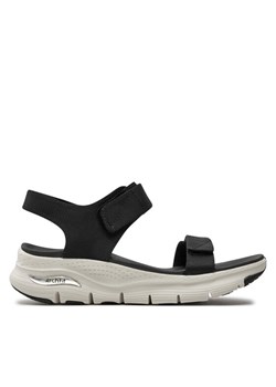 Sandały Skechers Arch Fit-Touristy 119247/BLK Czarny ze sklepu eobuwie.pl w kategorii Sandały damskie - zdjęcie 182109574