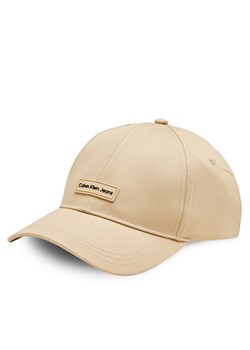 Czapka z daszkiem Calvin Klein Jeans Inst Patch Cap K50K512141 Beżowy ze sklepu eobuwie.pl w kategorii Czapki z daszkiem męskie - zdjęcie 182112403