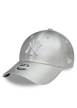 Czapka z daszkiem New Era New York Yankees Met Denim 9Forty 60595374 Srebrny ze sklepu eobuwie.pl w kategorii Czapki z daszkiem damskie - zdjęcie 182115064