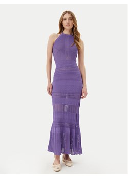 TWINSET Sukienka dzianinowa 251TT3105 Fioletowy Slim Fit ze sklepu MODIVO w kategorii Sukienki - zdjęcie 182594160