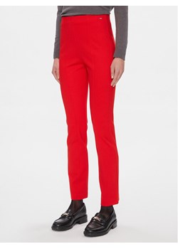 Tommy Hilfiger Spodnie materiałowe Elevated WW0WW39721 Czerwony Slim Fit ze sklepu MODIVO w kategorii Spodnie damskie - zdjęcie 182594662