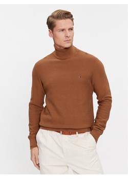 Tommy Hilfiger Golf MW0MW33453 Brązowy Regular Fit ze sklepu MODIVO w kategorii Swetry męskie - zdjęcie 182595392