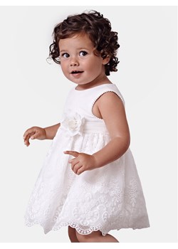 Abel & Lula Sukienka elegancka 5013 Biały Regular Fit ze sklepu MODIVO w kategorii Ubranka do chrztu - zdjęcie 182596130