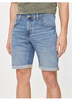 Mustang Szorty jeansowe Chicago 1015140 Niebieski Slim Fit ze sklepu MODIVO w kategorii Spodenki męskie - zdjęcie 182596923