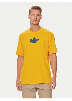 adidas T-Shirt Supply Sport IZ2572 Żółty Regular Fit ze sklepu MODIVO w kategorii T-shirty męskie - zdjęcie 182597972