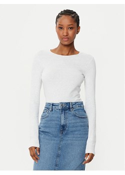 Gina Tricot Bluzka 24216 Szary Regular Fit ze sklepu MODIVO w kategorii Bluzki damskie - zdjęcie 182598503