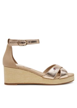 Tommy Hilfiger Sandały Flag Metallic Mid Wedge Espad FW0FW08810 Beżowy ze sklepu MODIVO w kategorii Espadryle damskie - zdjęcie 182599321