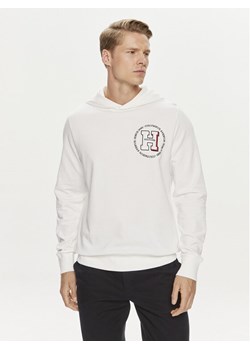 Tommy Hilfiger Bluza MW0MW34383 Biały Regular Fit ze sklepu MODIVO w kategorii Bluzy męskie - zdjęcie 182599622