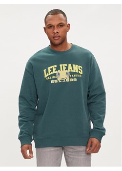 Lee Bluza Varsity 112349109 Zielony Regular Fit ze sklepu MODIVO w kategorii Bluzy męskie - zdjęcie 182599651