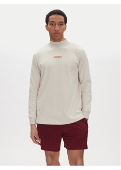 adidas Longsleeve JD5402 Beżowy Loose Fit ze sklepu MODIVO w kategorii T-shirty męskie - zdjęcie 182599943