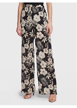 Pinko Spodnie materiałowe Taccagno 100910 A0OF Czarny Relaxed Fit ze sklepu MODIVO w kategorii Spodnie damskie - zdjęcie 182600291