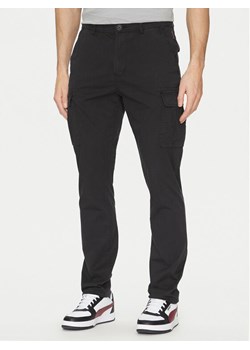 Napapijri Spodnie materiałowe NP0A4IDQ0411 Szary Regular Fit ze sklepu MODIVO w kategorii Spodnie męskie - zdjęcie 182600351