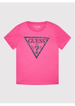 Guess T-Shirt J73I56 K8HM0 Różowy Regular Fit ze sklepu MODIVO w kategorii Bluzki dziewczęce - zdjęcie 182600494