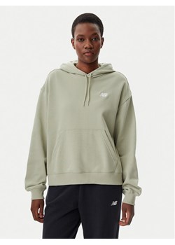 New Balance Bluza WT41507 Zielony Relaxed Fit ze sklepu MODIVO w kategorii Bluzy damskie - zdjęcie 182600772