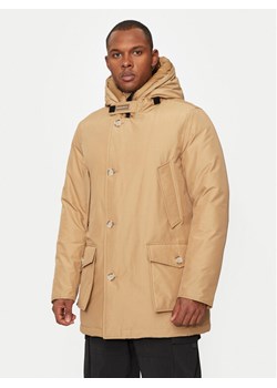 Woolrich Parka Arctic CFWOOU0483MRUT0001 Beżowy Regular Fit ze sklepu MODIVO w kategorii Parki męskie - zdjęcie 182600914