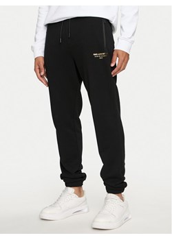 KARL LAGERFELD Spodnie dresowe 705032 544910 Czarny Regular Fit ze sklepu MODIVO w kategorii Spodnie męskie - zdjęcie 182601381