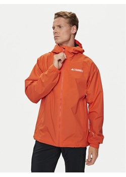 adidas Kurtka outdoor Terrex Multi 2L RAIN.RDY IP1433 Pomarańczowy Regular Fit ze sklepu MODIVO w kategorii Kurtki męskie - zdjęcie 182601440