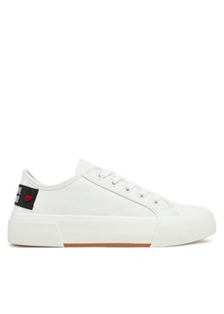 LOVE MOSCHINO Trampki JA15012G1MIA0100 Biały ze sklepu MODIVO w kategorii Trampki damskie - zdjęcie 182601663