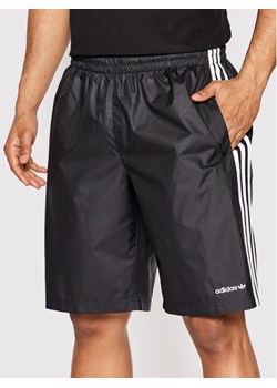 adidas Szorty kąpielowe Graphic Common Memory HC7125 Czarny Regular Fit ze sklepu MODIVO w kategorii Kąpielówki - zdjęcie 182602541